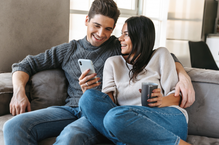 How to Target Apartment Seekers on Facebook and Instagram 